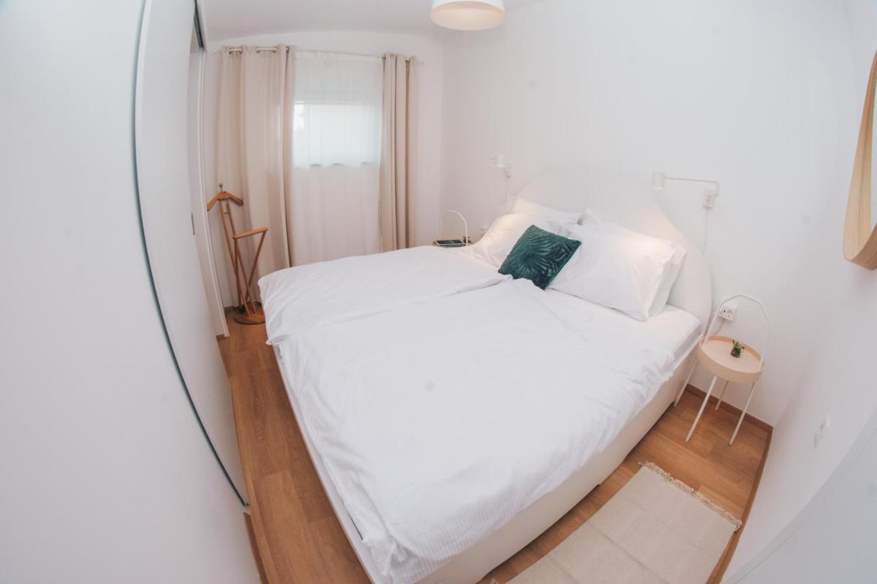 מריבור Na Apartments מראה חיצוני תמונה